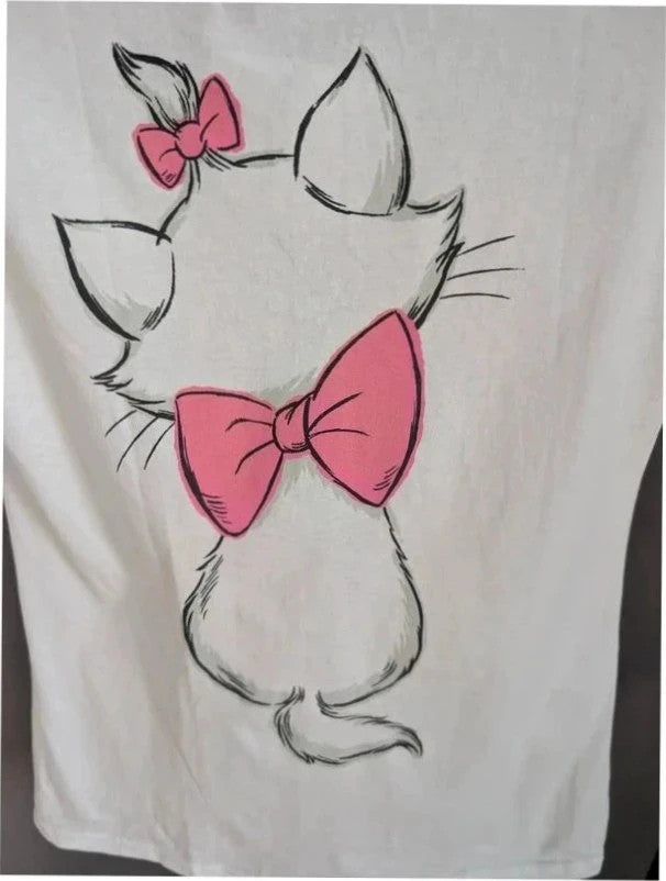 Disney white graphic t-shirt featuring Marie from The Aristocats with pink bows.