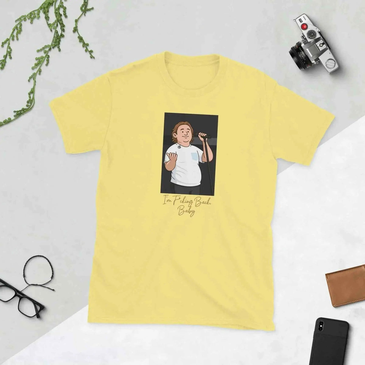 Unisex T-shirt in yellow with front cartoon concert graphic print