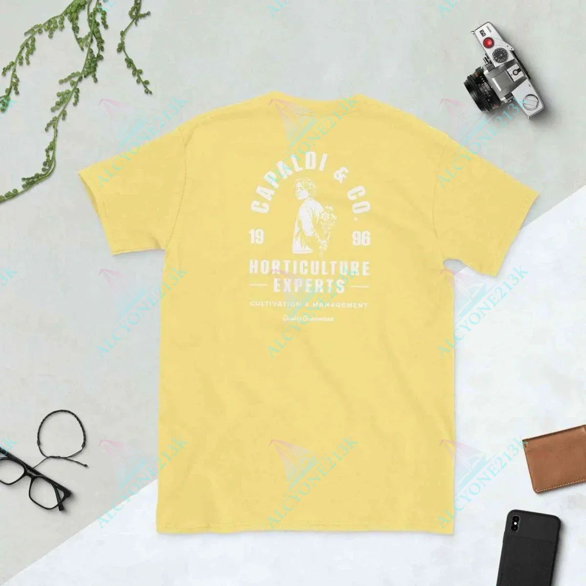 T-shirt Alcyone213k Lewis Capaldi Unisex Short-Sleeve T-Shirt - Official Cotton Fan Merchandise for Music Lovers - Capaldi and Co