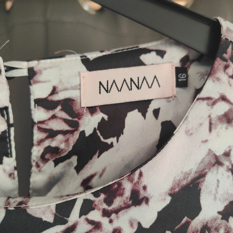 NaaNaa Size 18 White &amp; Black Floral Lace Hem Crop Top T-Shirt Goth Boho