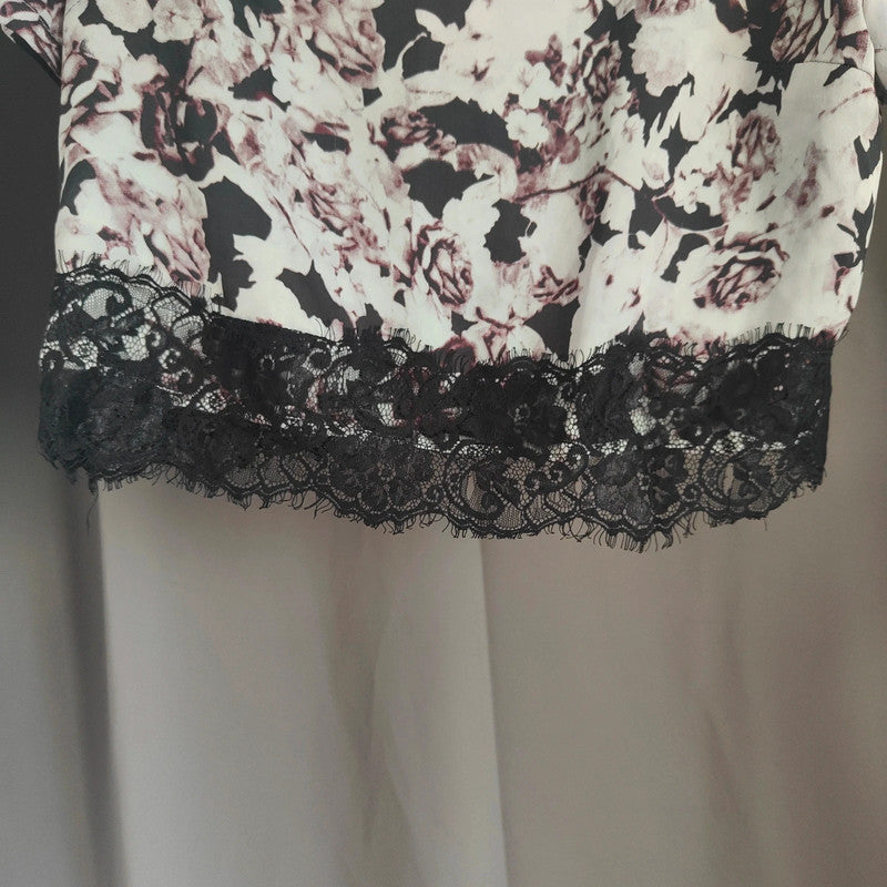 NaaNaa Size 18 White &amp; Black Floral Lace Hem Crop Top T-Shirt Goth Boho
