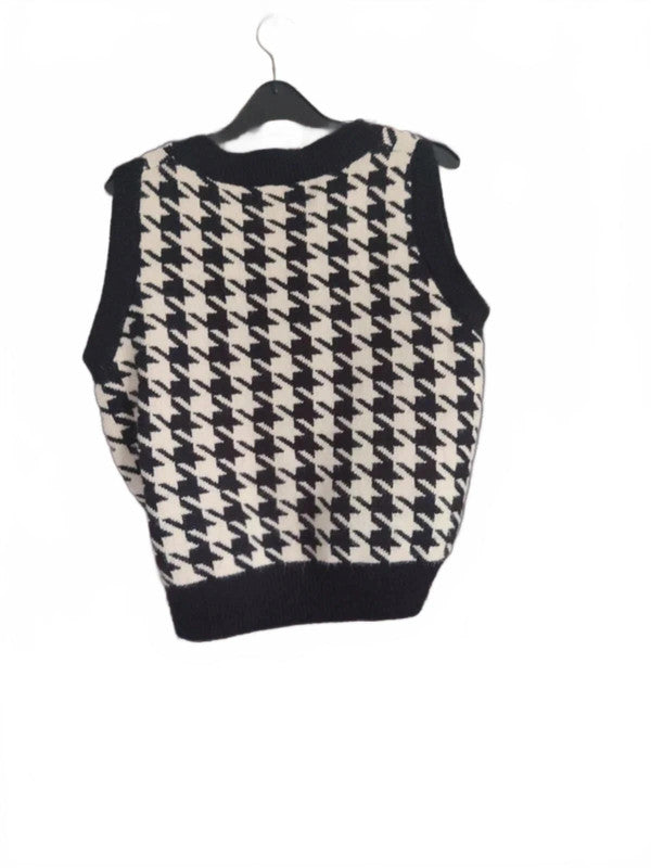 SHEIN Houndstooth Vest One Size // Oversized Goth Preppy Academia