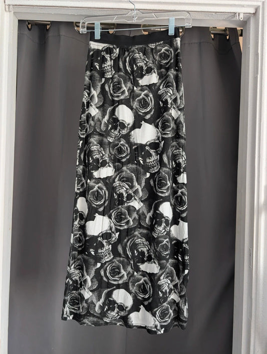 Black Skull Rose Print Maxi Skirt Size S M Made In UK