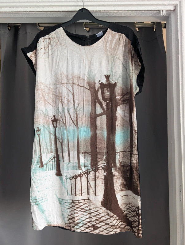 La Redoute Black Paris Landscape Graphic Print Shift Dress Size 8 10