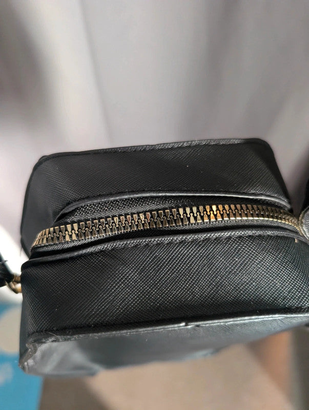 Beetlejuice Never Trust The Living Coffin Crossbody Bag Black Goth Alternative