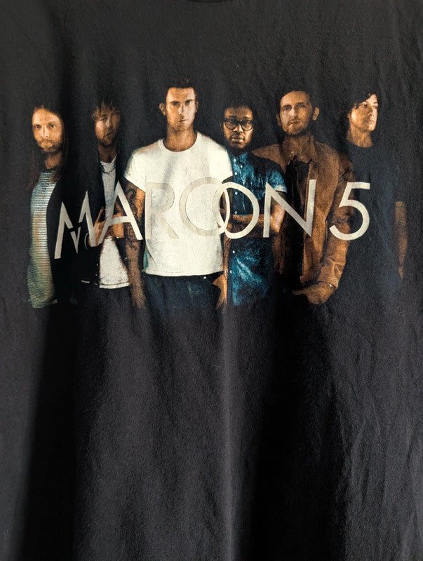 Maroon 5 Tour 2016 Black Graphic Band T-Shirt Medium