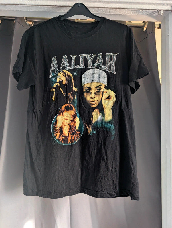 Aaliyah Black Graphic Band T-Shirt Small