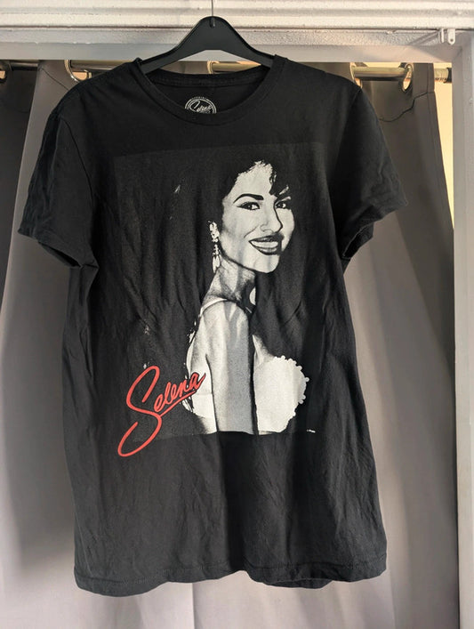 Official Selena Quintanilla Black Graphic Band T-Shirt Medium