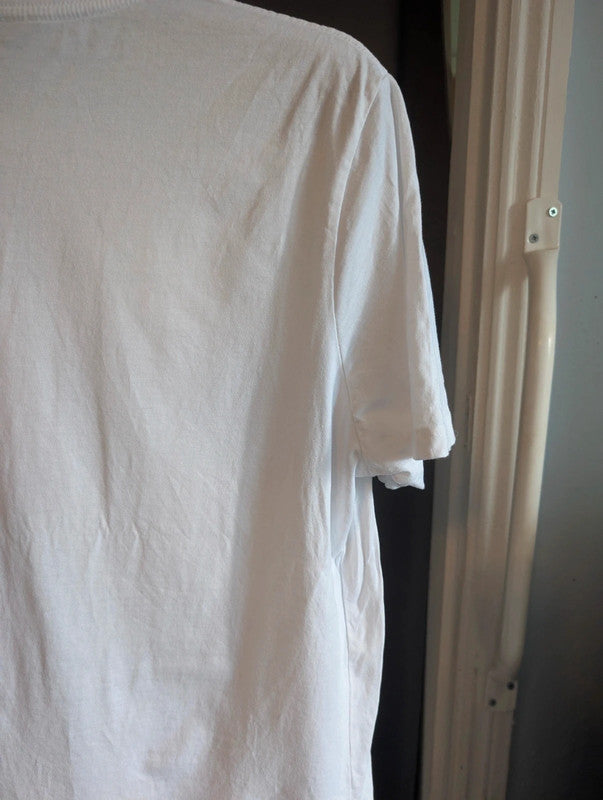Primark Beetlejuice White Graphic Print T Shirt Size Medium