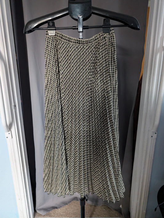 Primark Green Houndstooth Pleated Midi Skirt