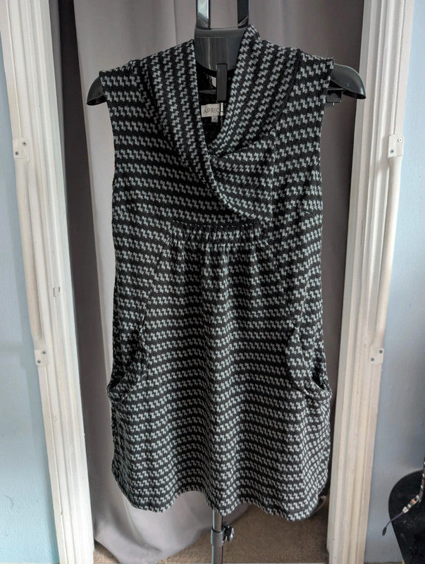 Apricot Grey Houndstooth Sleeveless Cowl Neck Tunic Dress