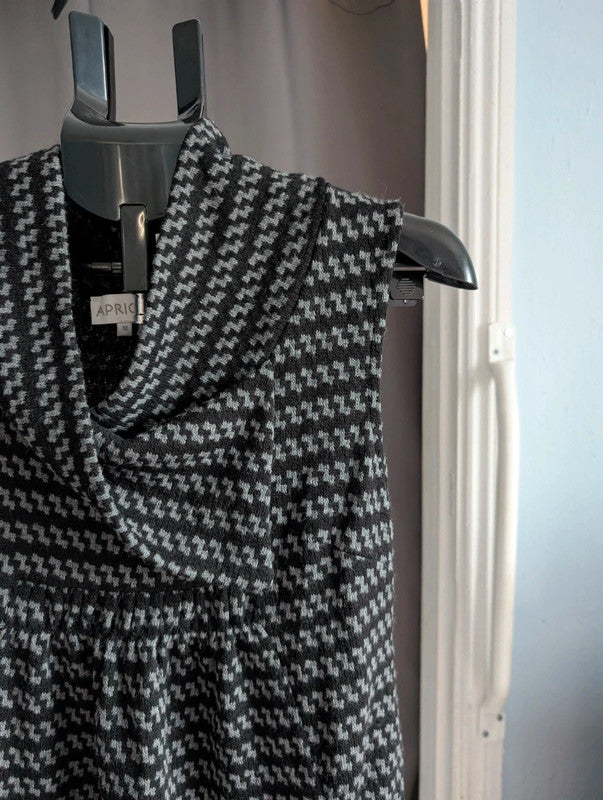 Apricot Grey Houndstooth Sleeveless Cowl Neck Tunic Dress