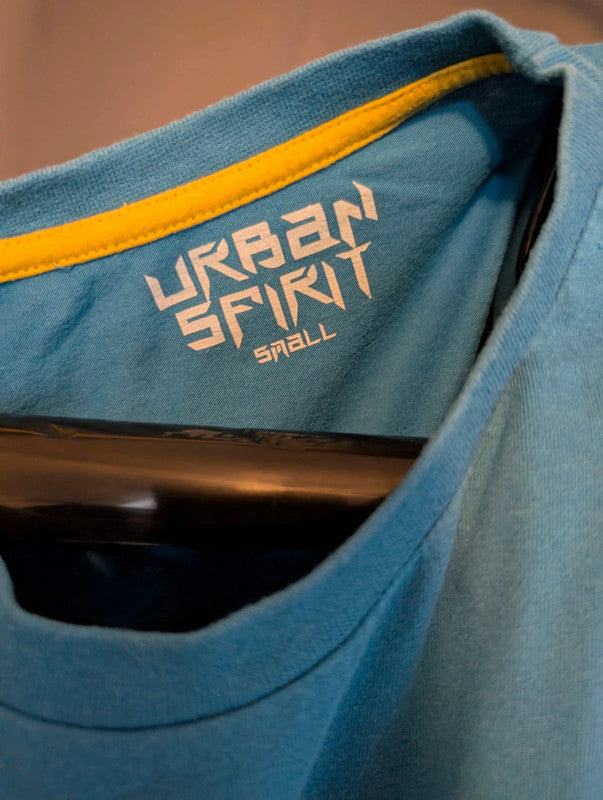 Urban Spirit True Legends Blue Graphic Band Tee Size S