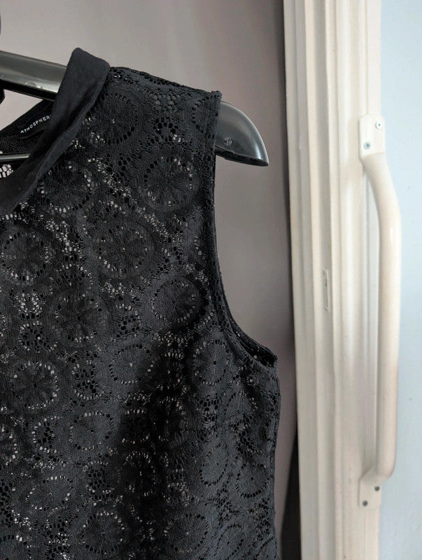 Atmosphere Black Geometric Floral Lace Collar Crop Top Shirt Size 16