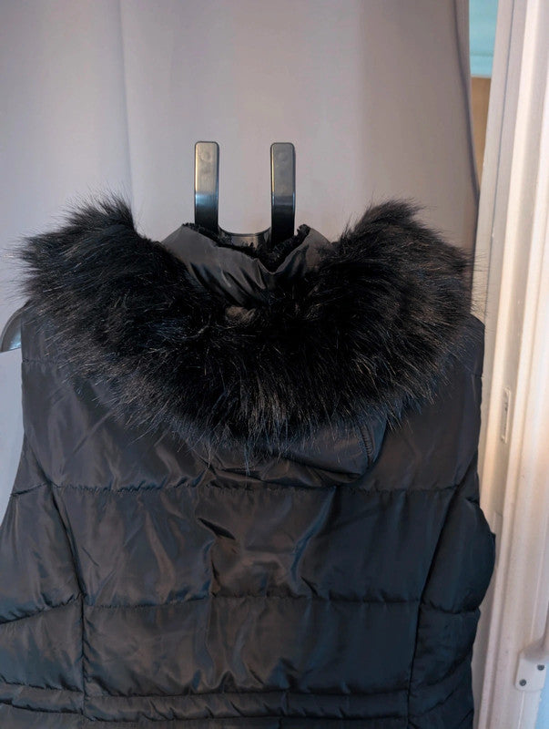 M&amp;Co Black Longline Puffer Gilet Hooded Bodywarmer Size 20