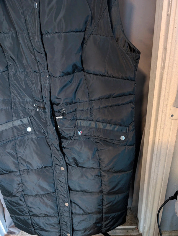 M&amp;Co Black Longline Puffer Gilet Hooded Bodywarmer Size 20