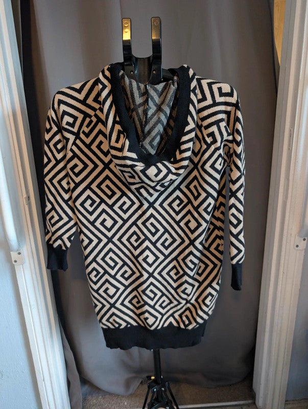 Moewy Black Cream Geometric Knit Hooded Jumper Dress One Size