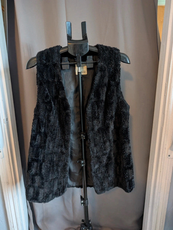 Next Faux Fur Black Gilet 14 Soft Fluffy Body Warmer Winter Waistcoat Party
