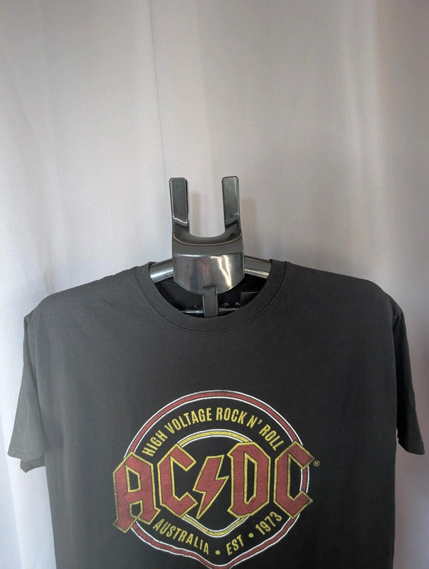 Official AC/DC High Voltage Rock Band Graphic T Shirt Black Large L 14 16