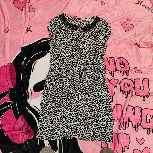 One O' One Black White Pattern Dress UK12 Lace Collar Viscose Midi Women