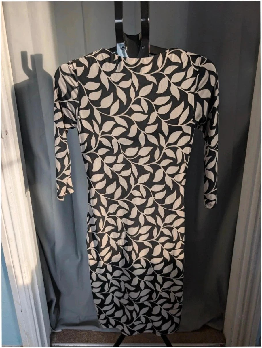 Laura Ashley midi dress black white leaf print, ruched waist, 3/4 sleeves, smooth jersey.