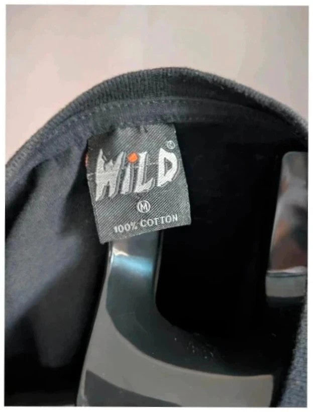 Wild graphic t-shirt black featuring double-sided wolf and dreamcatcher prints, 100% cotton.