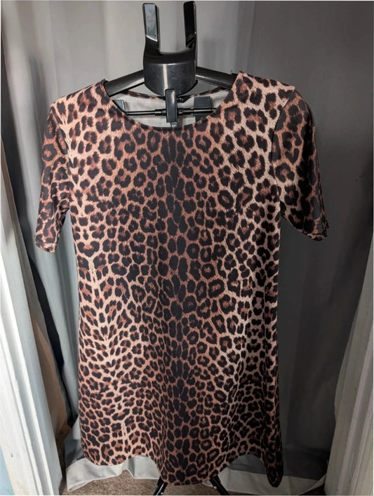 Peacocks leopard print shift mini dress in black and brown with short sleeves and scoop neckline.