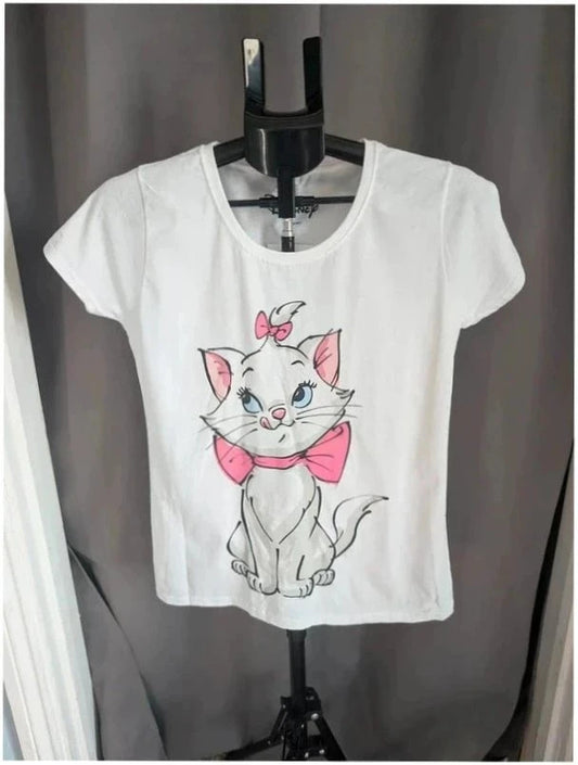 Disney white graphic t-shirt featuring Marie from The Aristocats with pink bows.