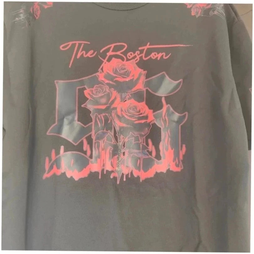 relaxed black graphic t-shirt red rose print gothic style short sleeves
