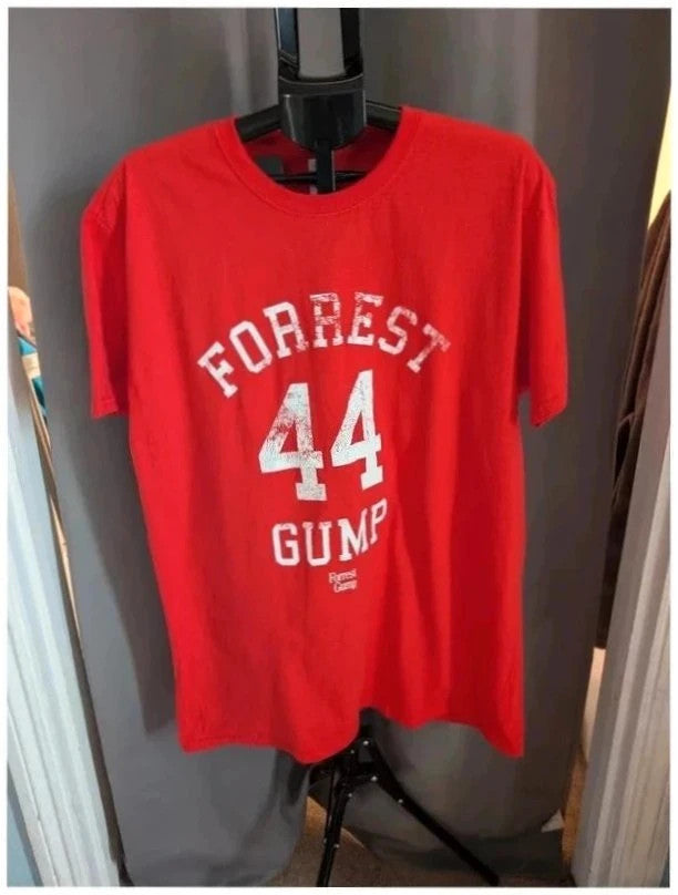 Forrest Gump red graphic t-shirt featuring number 44 print, 100% cotton, retro style.
