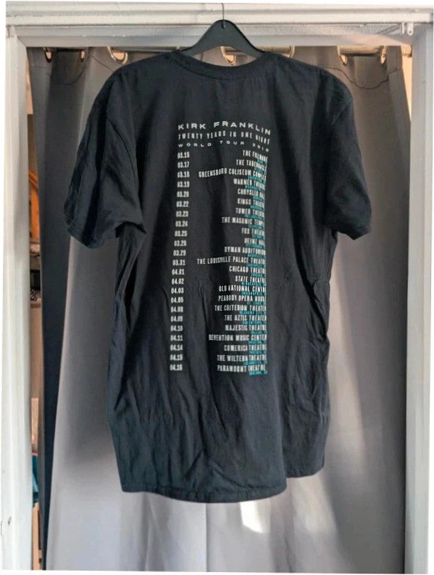 Gildan black graphic tee featuring colorful Kirk Franklin photo and tour date list.