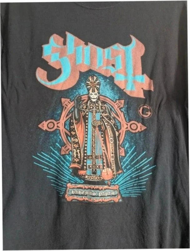 Gildan black graphic t-shirt featuring Papa Emeritus IV ceremonial print, heavyweight cotton.