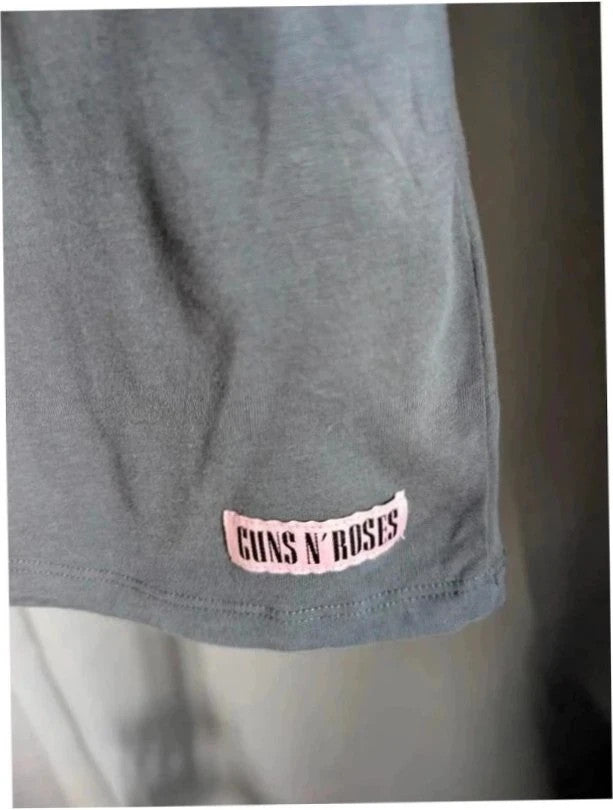 F&F grey men's graphic t-shirt vintage Guns N' Roses 1991 tour pink print details