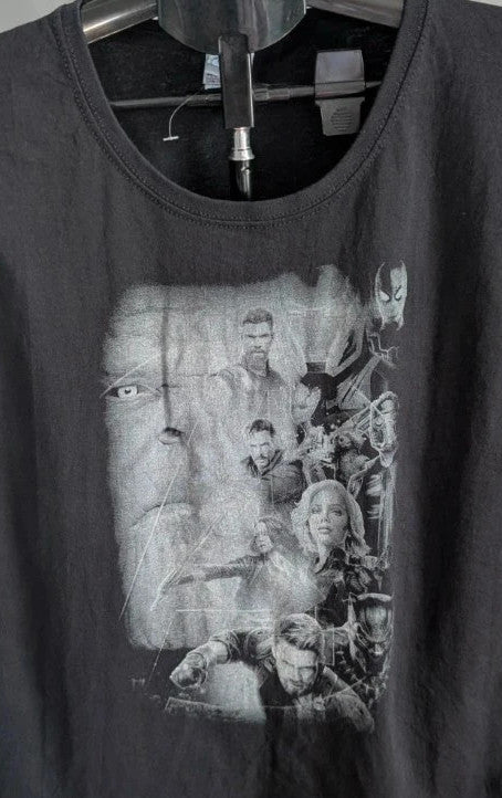 Marvel graphic tee black featuring Thanos and character collage in monochrome print.