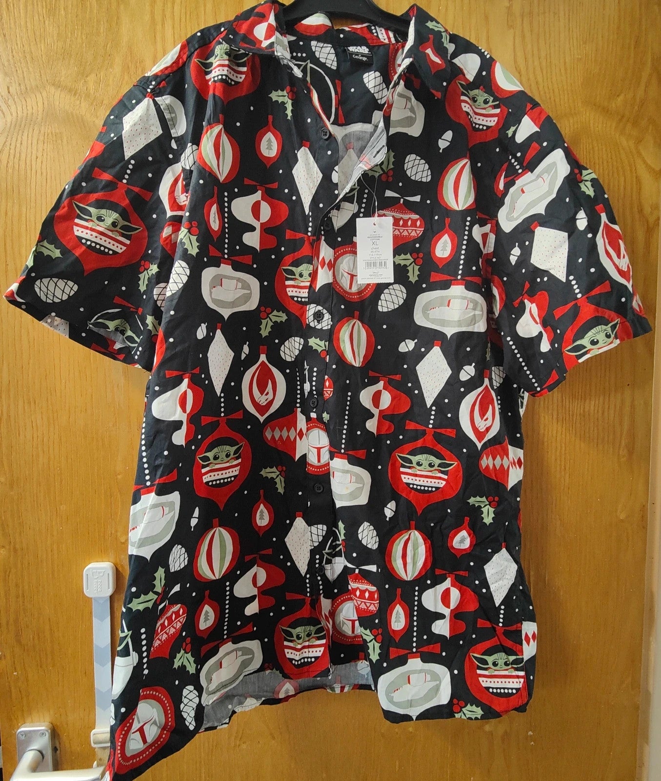 Star Wars Mandalorian George XL Christmas Shirt Grogu Baby Yoda Holiday Top alcyone213k