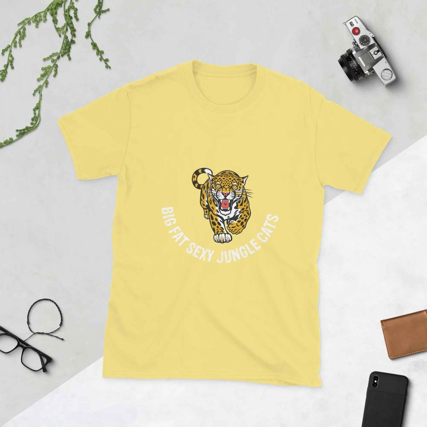 Lewis Capaldi "Big Fat Sexy Jungle Cats" Unisex T-Shirt T-shirt Alcyone213k